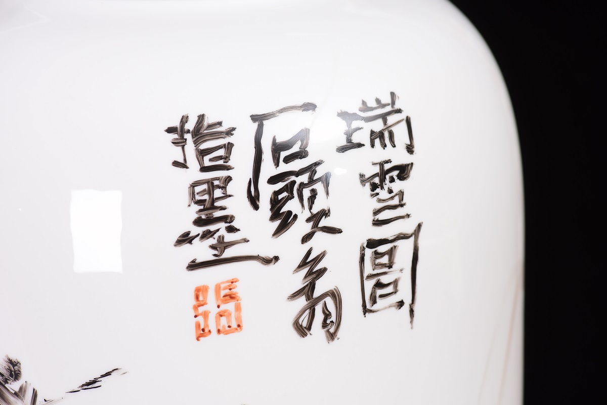 骨雕瓷器