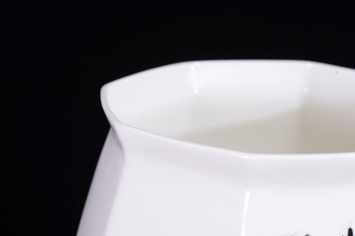 骨雕瓷器