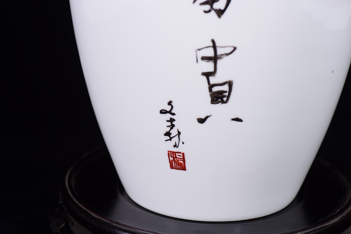 骨雕瓷器